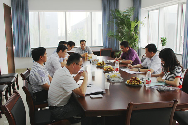 校领导 022_副本